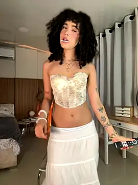 Lianh Benett online show from September 2025 06:18:01 AM