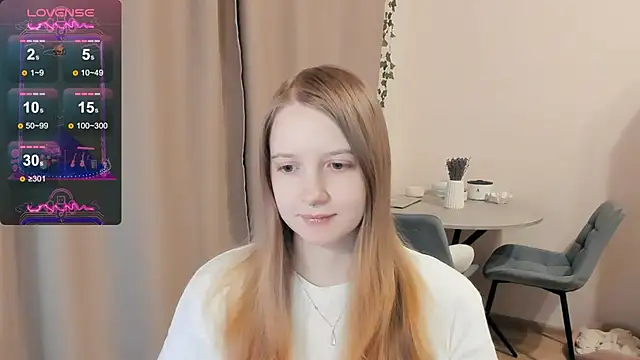 Snapshot of Alyaley chatting on September 2025 05:49:01 PM Alyaley online show from September 2025 05:49:01 PM