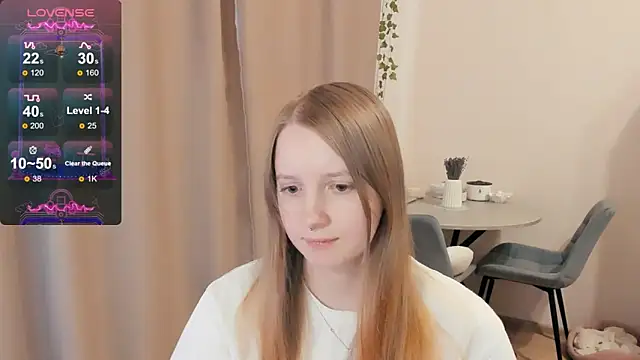 Snapshot of Alyaley chatting on October 2025 10:57:02 AM Alyaley online show from October 2025 10:57:02 AM