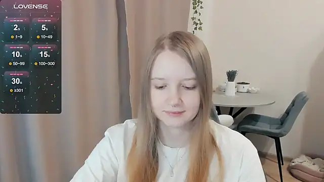 Snapshot of Alyaley chatting on October 2025 12:06:01 PM Alyaley online show from October 2025 12:06:01 PM