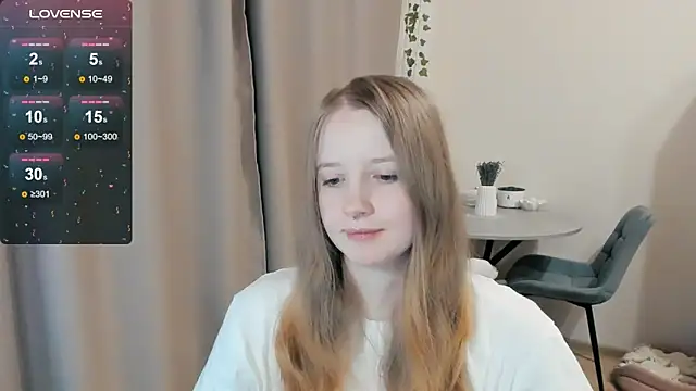 Snapshot of Alyaley chatting on October 2025 05:20:02 PM Alyaley online show from October 2025 05:20:02 PM