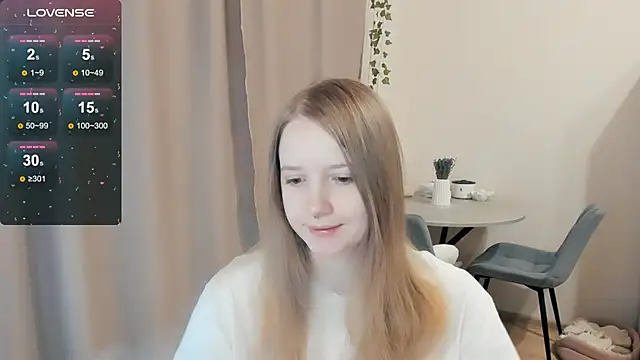 Snapshot of Alyaley chatting on October 2025 03:51:02 AM Alyaley online show from October 2025 03:51:02 AM