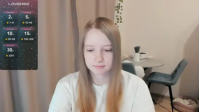 Snapshot of Alyaley chatting on November 2025 10:37:01 AM Alyaley online show from November 2025 10:37:01 AM