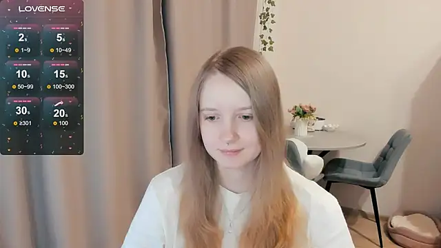 Snapshot of Alyaley chatting on November 2025 06:50:01 AM Alyaley online show from November 2025 06:50:01 AM