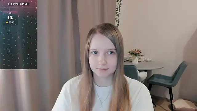 Snapshot of Alyaley chatting on January 2026 04:05:02 AM Alyaley online show from January 2026 04:05:02 AM