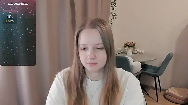 Snapshot of Alyaley chatting on February 2026 06:37:02 PM Alyaley online show from February 2026 06:37:02 PM