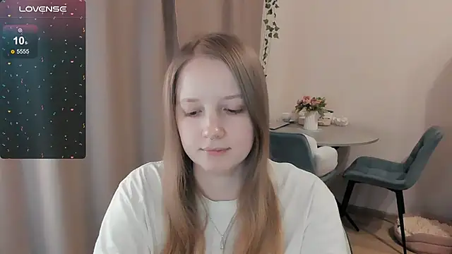 Snapshot of Alyaley chatting on February 2026 02:04:02 PM Alyaley online show from February 2026 02:04:02 PM