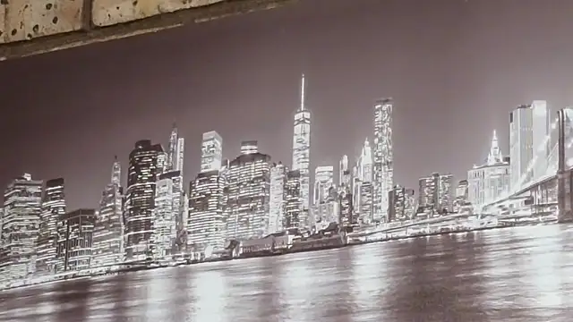 Astoria Moon online show from November 2025 07:46:02 PM