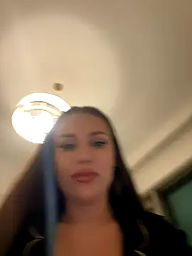 Snapshot of Syka0001 chatting on November 2025 08:56:01 PM Syka0001 online show from November 2025 08:56:01 PM