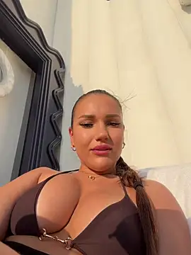 Snapshot of Syka0001 chatting on July 2026 01:46:02 PM Syka0001 online show from July 2026 01:46:02 PM