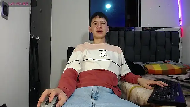 Mr daren  online show from March 2025 02:57:01 PM