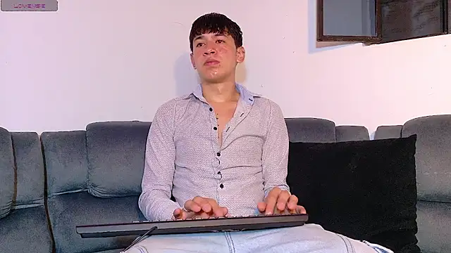 Mr daren  online show from October 2025 04:30:01 PM