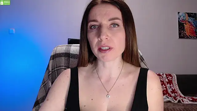 Snapshot of Sweet___Amelia chatting on April 2026 06:46:01 PM Sweet Amelia online show from April 2026 06:46:01 PM