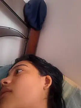 Snapshot of littlemelii chatting on February 2026 03:46:02 PM littlemelii online show from February 2026 03:46:02 PM