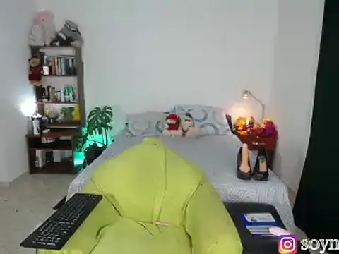 Snapshot of Megan_Hot15 chatting on November 2025 09:49:02 PM Megan Hot15 online show from November 2025 09:49:02 PM