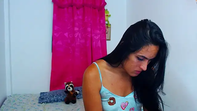 misss estrella online show from September 2025 11:02:02 AM