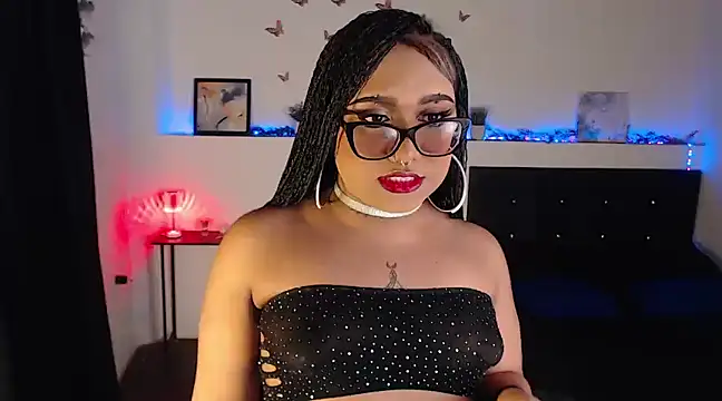 Snapshot of LiaScarlett chatting on February 2025 05:29:02 AM LiaScarlett online show from February 2025 05:29:02 AM