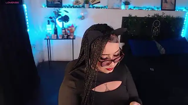 Snapshot of LiaScarlett chatting on November 2025 01:19:01 AM LiaScarlett online show from November 2025 01:19:01 AM