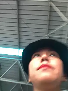 Snapshot of 2HotAsain4u chatting on January 2025 04:30:02 AM 2HotAsain4u online show from January 2025 04:30:02 AM