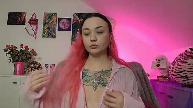 PinkHurricaneOfficial online show from December 2025 02:34:01 PM