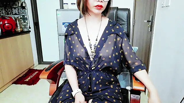 Miu-Le online show from November 2025 11:54:01 PM