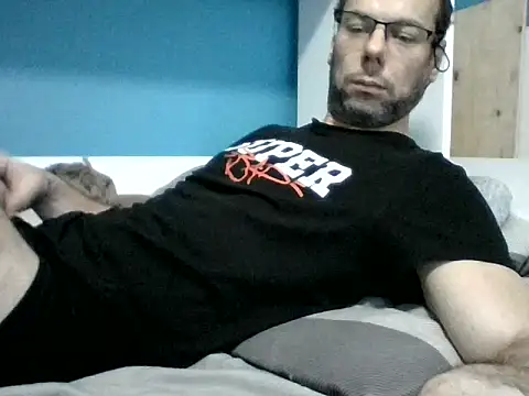 Snapshot of SEBIX-35 chatting on November 2025 07:30:01 AM SEBIX-35 online show from November 2025 07:30:01 AM