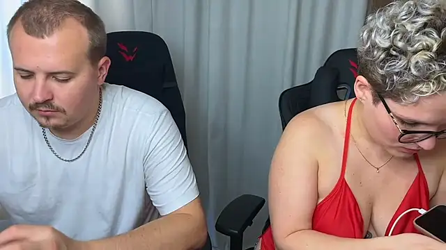 MrMrsRight online show from September 2025 06:58:02 AM