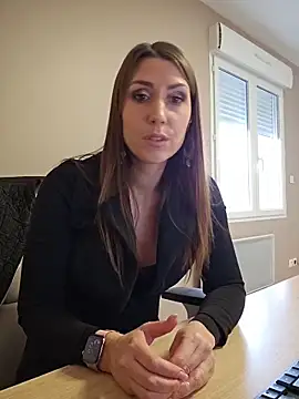 Snapshot of Lib_ertine32 chatting on February 2026 11:07:02 AM Lib ertine32 online show from February 2026 11:07:02 AM