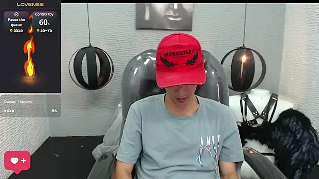 Snapshot of andy_dwels777 chatting on February 2025 08:22:01 PM andy dwels777 online show from February 2025 08:22:01 PM