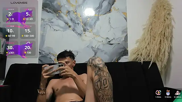 Snapshot of andy_dwels777 chatting on March 2026 08:15:02 PM andy dwels777 online show from March 2026 08:15:02 PM