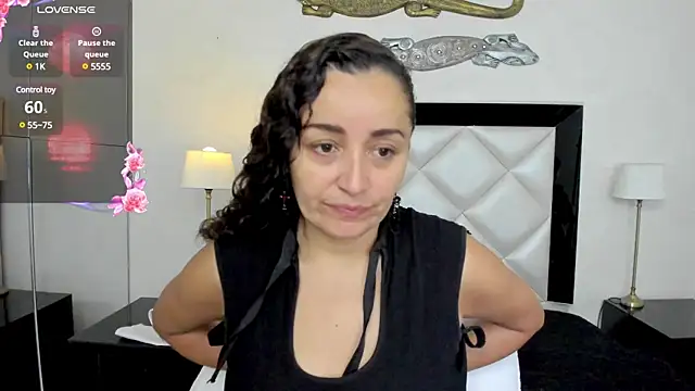  luna  sweet  online show from March 2025 03:24:01 AM