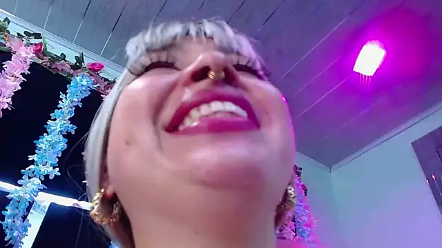 Cocoo Nuth online show from March 2025 05:43:02 AM