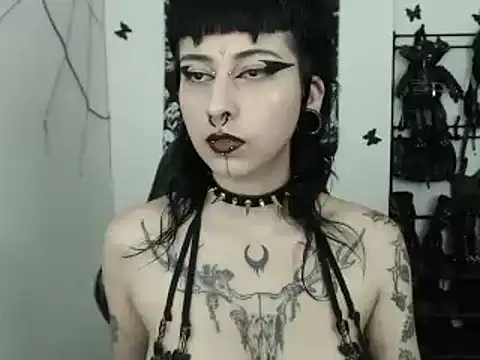 n0sferatus   online show from October 2025 02:42:02 AM