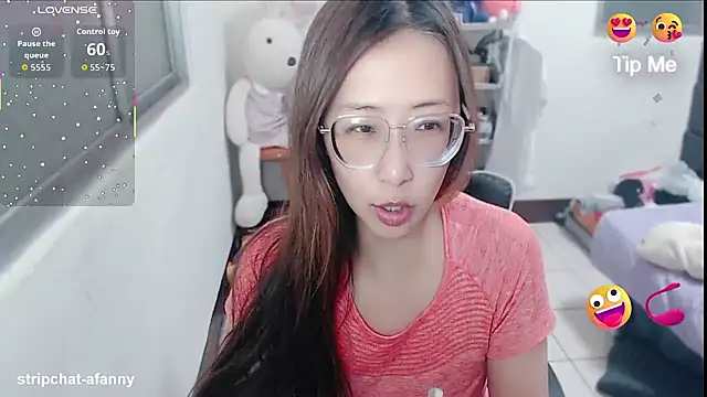 aFanny online show from May 2026 02:11:01 PM