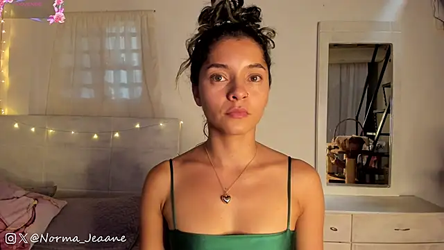 Norma-Jeaane online show from January 2025 10:18:01 PM