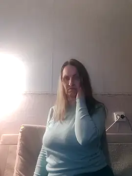 Evelina cute online show from February 2025 04:48:02 PM