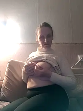 Evelina cute online show from March 2025 08:04:01 PM