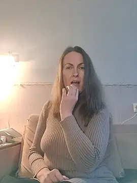 Evelina cute online show from December 2025 12:43:02 PM