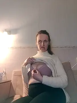 Evelina cute online show from February 2026 03:52:01 PM