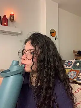 Snapshot of Antoniart_ chatting on December 2024 05:16:02 AM Antoniart online show from December 2024 05:16:02 AM