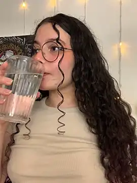 Snapshot of Antoniart_ chatting on March 2025 01:11:01 AM Antoniart online show from March 2025 01:11:01 AM