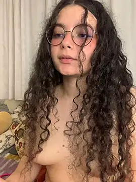 Snapshot of Antoniart_ chatting on March 2025 07:41:01 AM Antoniart online show from March 2025 07:41:01 AM