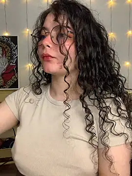 Snapshot of Antoniart_ chatting on March 2025 05:22:02 AM Antoniart online show from March 2025 05:22:02 AM