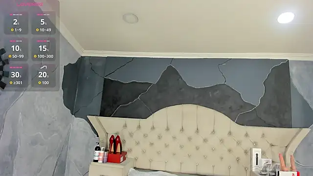 AmberGreyy  online show from September 2025 05:27:01 PM