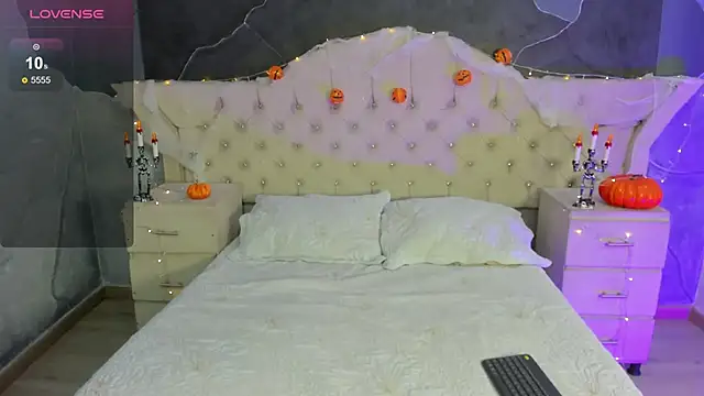 AmberGreyy  online show from October 2025 01:12:02 PM