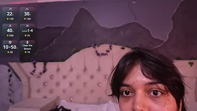 Snapshot of AmberGreyy_ chatting on April 2026 05:17:02 PM AmberGreyy online show from April 2026 05:17:02 PM