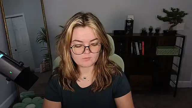 rodeobrii online show from September 2025 03:43:02 AM