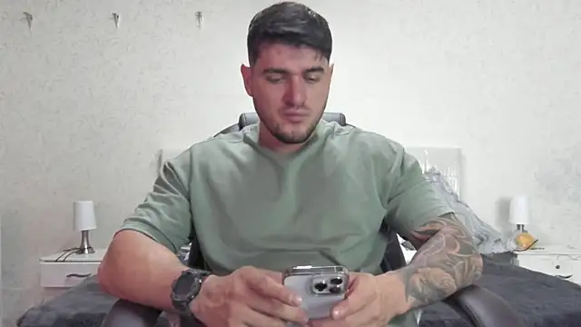 Teilor Creed online show from March 2025 07:27:02 PM