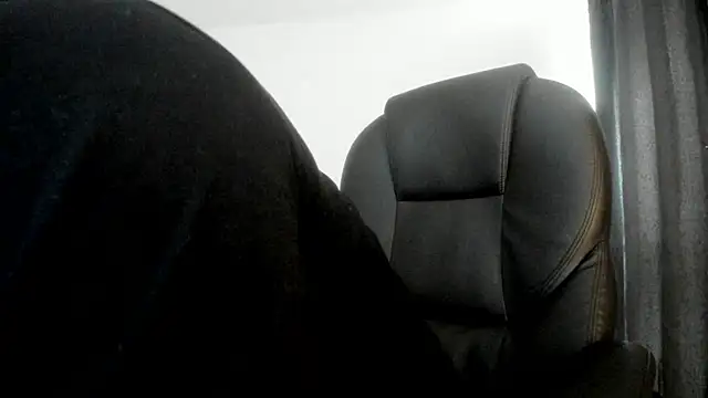 Teilor Creed online show from September 2025 07:14:02 PM