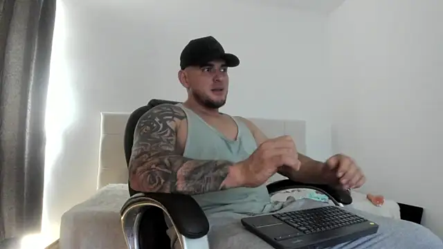 Teilor Creed online show from September 2025 07:50:02 PM